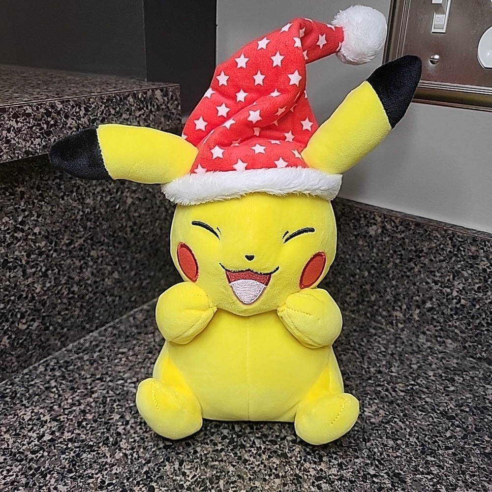 POKEMON Holiday Pikachu‎ Plush Toy with Santa Hat Christmas Collectible